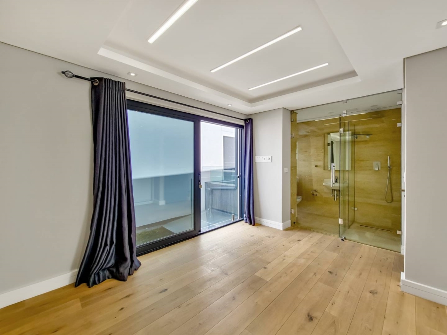 To Let 2 Bedroom Property for Rent in Vredehoek Western Cape